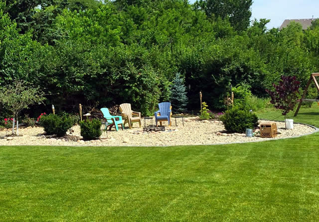 WI Lawn Mowing and Landscape Maintenance Services